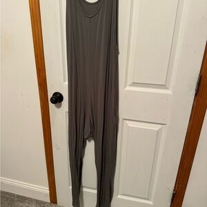 Olive geeen Sleeveless Jumpsuit